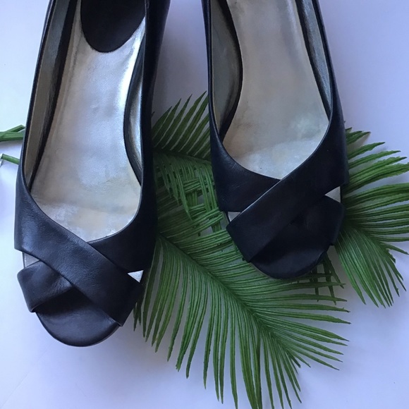 Cole Haan Shoes - 💗 2/$40 Cole Haan Low Heel Wedges